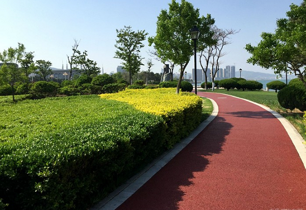 熱熔彩色防滑路面.png