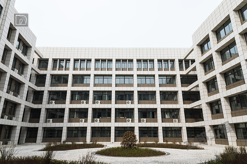 西安財經學院1.jpg